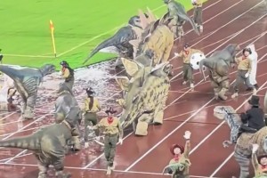 常州主场请恐龙助阵！网友：三十六计， 川使出了“侏罗计”