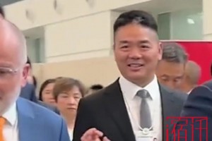 被问会不会去看“苏超”，刘强东回应：看，必须看！！