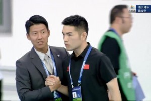 苏超赛场，这二位主帅的颜值甚至是拉爆了场上踢球的球员