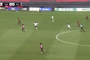 中国青训能培育出这种嘛？日本高三生在J2联赛大力抡射世界波