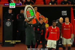 二进宫曼联真是C罗最后的巅峰了，那个时候感觉动作还没这么僵硬