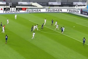 杰梅恩-良上演帽子戏法，日本队4-0中国香港