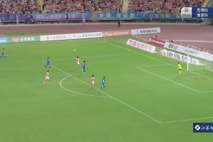 不吹不黑：苏超无锡队这脚停球什么水平？