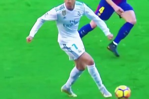 进球掩盖了他的传球助攻？C罗这些传球也太舒服了！