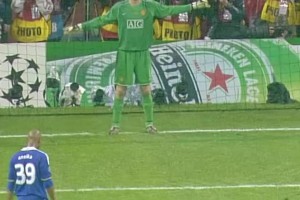 莫斯科雨夜，范德萨经典扑点，红魔捧杯！