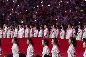 心潮澎湃！“苏超”南通vs盐城，全场万人高唱《歌唱祖国》❤