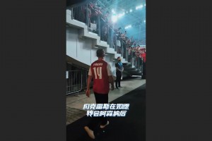 真爱！约克雷斯：为加盟阿森纳拒绝了双倍薪水，经纪人也放弃佣金