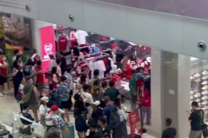 阿森纳和热刺线下专卖店客流量对比