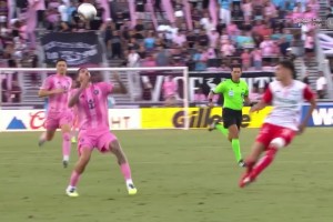 迈阿密1-0领先！德保罗头球摆度助攻！特拉斯科远射破门！