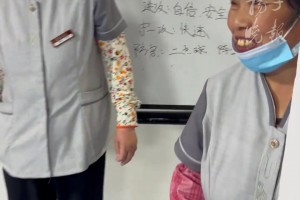 常州队赛后更衣室只留下玩偶，保洁阿姨：坏了，也把我工作做完了