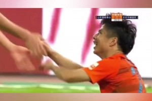 贝尔附体！中超也有传给3秒后的自己！蒿俊闵这球太牛了！