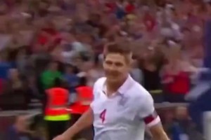 脚下生花！你还记得，杰拉德这记极其精彩的进球吗？