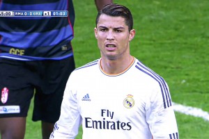 “能扑出C罗惊天倒钩的男人”