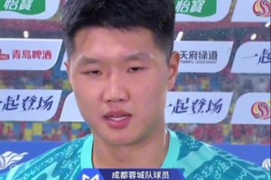 复出首场比赛就发挥神勇！蹇韬:遗憾没能拿下三分!