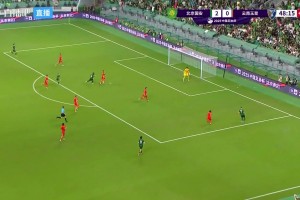 玉昆半场被打花了❗️塞鸟助攻古加破门，国安3-0领先