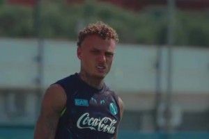 德布劳内送多次精彩传球！那不勒斯备战意甲首场比赛的训练！