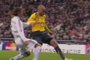 巅峰亨利有多强？ 一骑绝尘一个人击溃银河战舰！