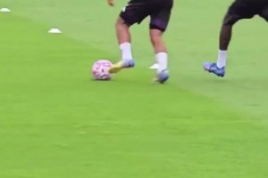 姆贝乌真是活力十足！马兹拉维恢复训练，不过还不能出场