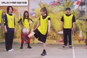 韩国女明星文夏奈尔内脚背抽外旋，这种去开纽卡的球我是支持的！