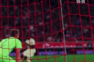 看我大吉鲁！回归法甲后连场进球+补时绝杀，这可是近四旬老头