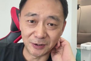 颜强：曼联队长(B费)是一个让人很烦的球员，总是喋喋不休