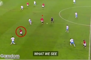 C罗仍然欠我们解释：他为什么没有看鲁尼就传球？