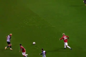 那时充满无限希望！现在的曼联，还能看到这样的防守反击吗？