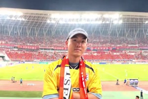 人生第一次现场看足球就看到“天花板”，这不给高诗岩看爽了