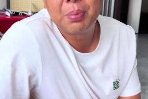 徐亮评论赛后酒店口角：双方都有问题，球员更应该理解球迷