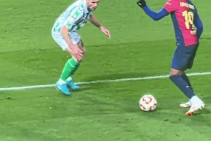 这节奏真好！亚马尔：叔叔，我过你就像过清晨的马路！