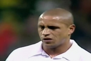 圆月弯刀+重炮发射！皇马：这球，哪个门将来了不迷糊？