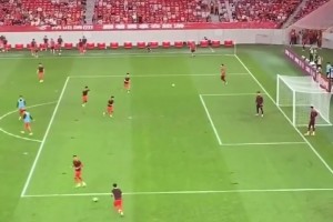 U22国足赛前训练都打不进！球迷：这是什么？谁能告诉我？