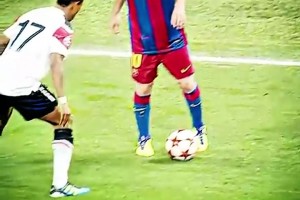 梅西原地过人有多难防！数数总共几个微动作？