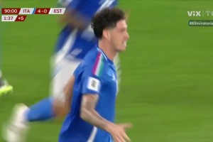 意大利5-0爱沙尼亚！拉斯帕多里传中，巴斯托尼头球破门！