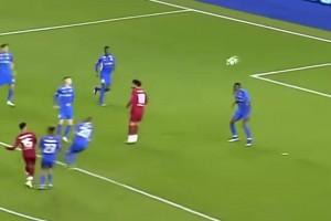 天才的灵光乍现！如今32岁的他变成了熟悉的陌生人！