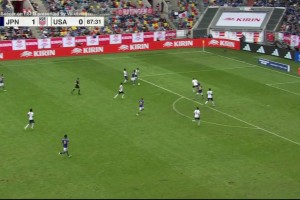 22年三笘薫一人打爆美国后防！冲破美国封锁后一脚弧线球破门！