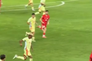 抢断+突破+外脚背，亚马尔一个人差点干完了所有活