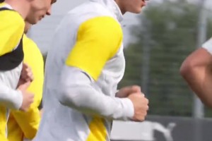 后场核心复出！施洛特贝克即将伤愈回归！