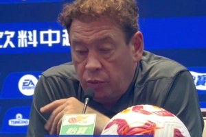 在斯卢茨基的眼中，泰山阵中最有威胁的是他!