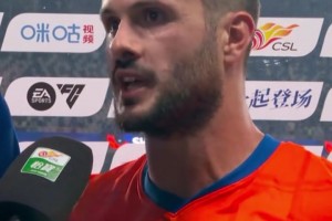 “经十路梅西”很谦逊！瓦科：克雷桑泽卡没来，但球队表现还可以