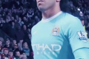 被视为叛将！在曼联效力2年后，09年夏天特维斯转会同城死敌曼城