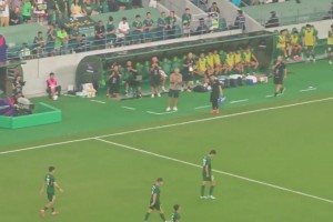 众矢之的！网友盘点：京豫大战时河南球迷和国安球迷先后怒斥王刚