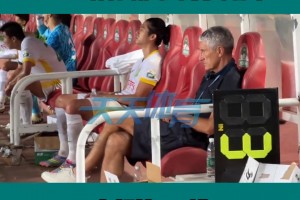 面色难看！北京国安0-2不敌河南，张玉宁和塞蒂恩师徒沉默不语