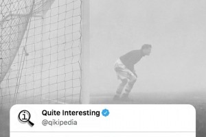 圣诞节雾中坚守15分钟！查尔顿门将巴特拉姆一个人坚守球门