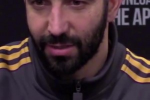 阿莫林调侃B费：我都不知道他是不是想抢我饭碗，B费确实是领袖