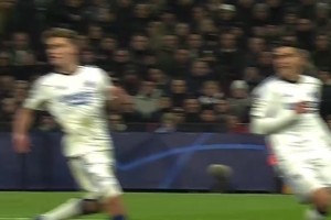 魔人布欧的武林绝学！名场面：哈兰德恐怖的凌空钩射！