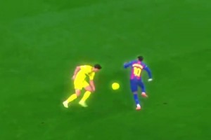 巴萨：小孩哥不记仇，有仇当场就报了！