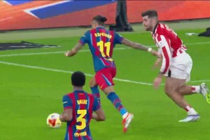 半场打花！拉菲尼亚抽射近角破门，巴萨4-0领先毕尔巴鄂！