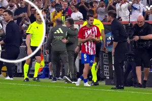 西媒揭秘！阿隆索为维尼修斯撑腰喷西蒙尼：你应该关注自己球员