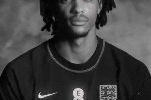 带刀后卫！阿诺德23/24赛季技巧秀！标志性的长传！